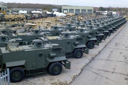 Ukraine nhận lô xe bọc thép thứ 2 của Anh ảnh 1